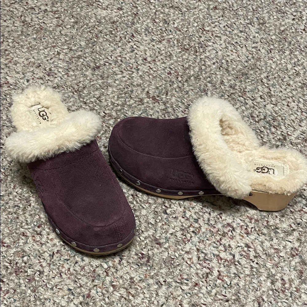 UGG Women's Plum Suede Clogs with Cream Fur